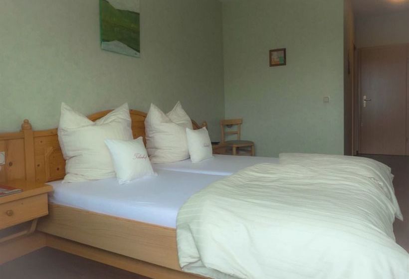 Hotel Weingut-Pension Tiliahof 12