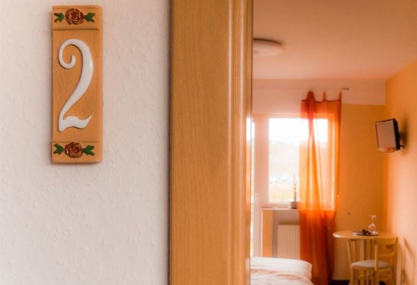 Hotel Weingut-Pension Tiliahof 13