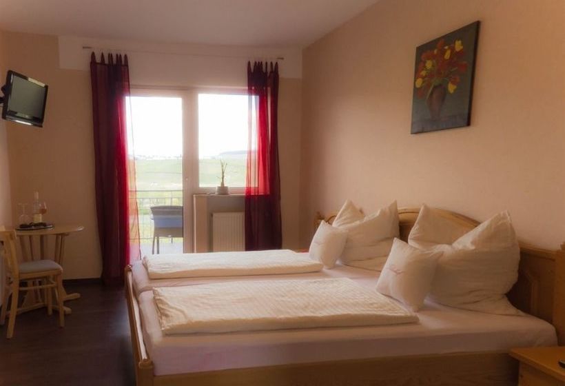 Hotel Weingut-Pension Tiliahof 15
