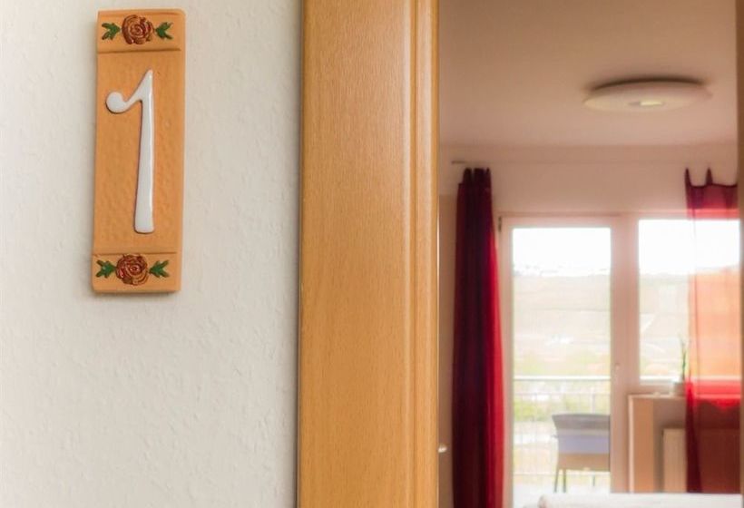 Hotel Weingut-Pension Tiliahof 16