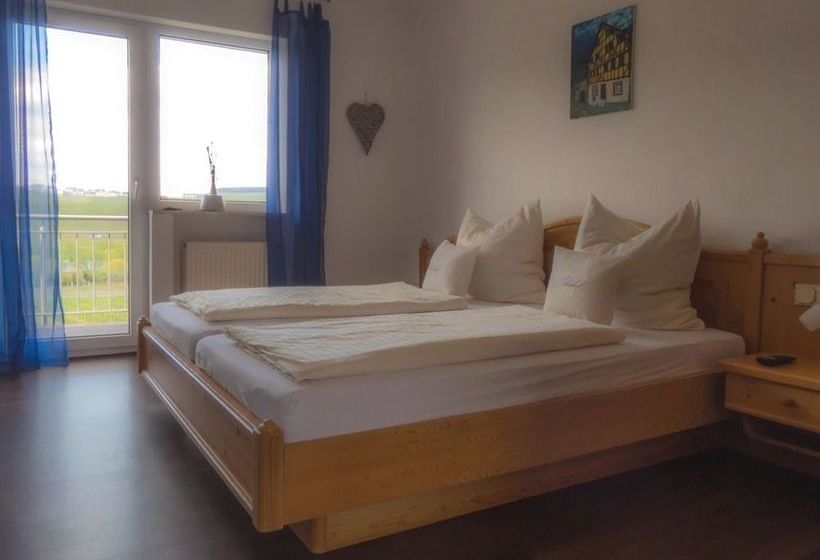 Hotel Weingut-Pension Tiliahof 3