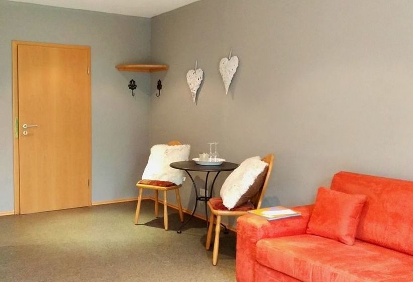 Hotel Weingut-Pension Tiliahof 4