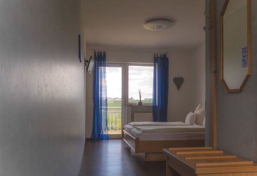 Hotel Weingut-Pension Tiliahof 8