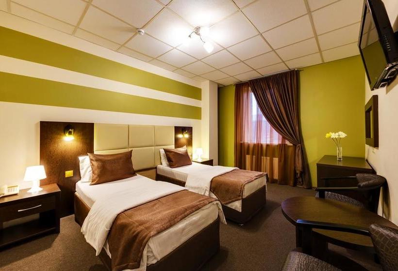 Hotel Marton Severnaya 17