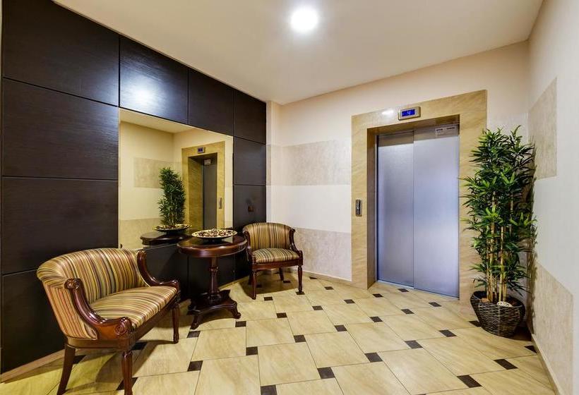 Hotel Marton Severnaya 4