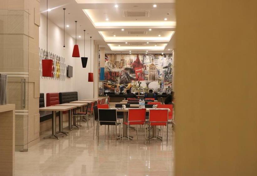 Red Fox Hotel Sector 60 Gurugram 17