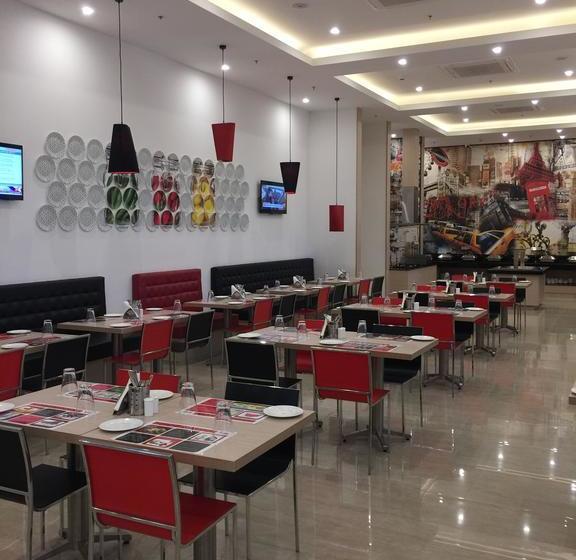 Red Fox Hotel Sector 60 Gurugram 19