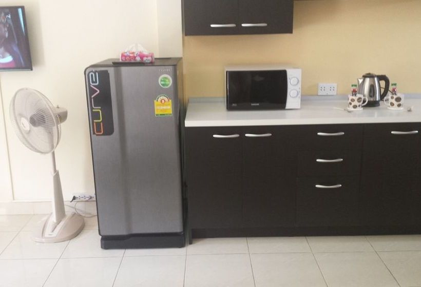 Lc Apartments Pattaya 13