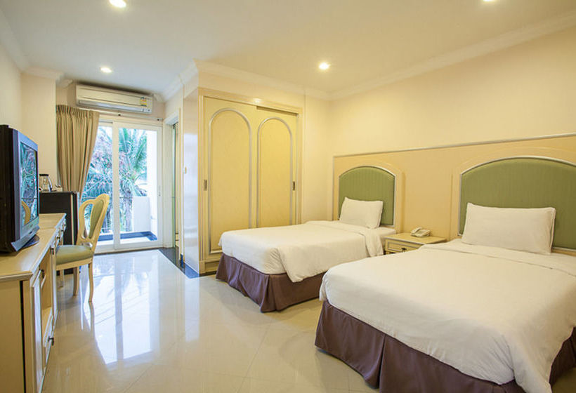 Hotel Hillton Holiday 4