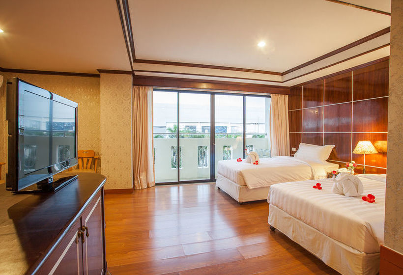 Hotel Hillton Holiday 6