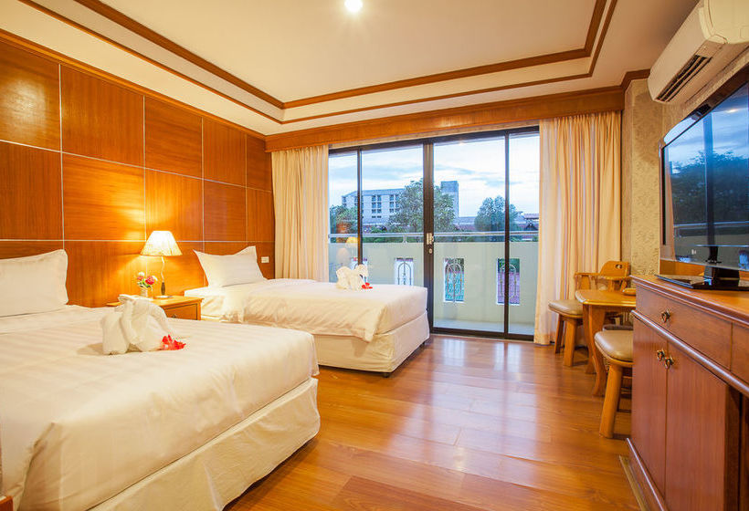 Hotel Hillton Holiday 8