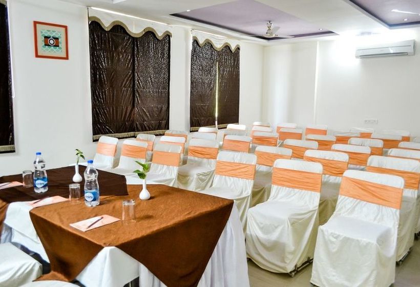 Hotel Rnb Chittorgarh 17