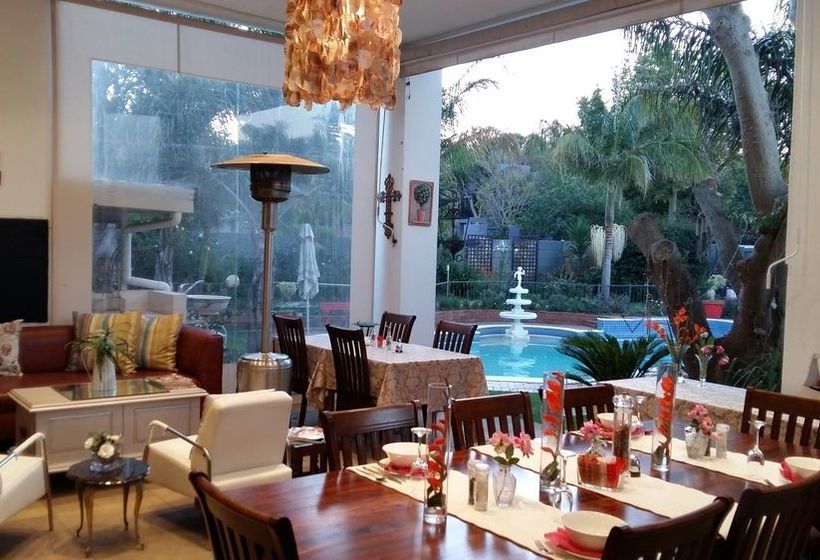 Pension Cape Pillars Boutique Guesthouse 8