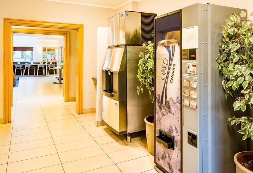 Hotel Road Lodge Johannesburg Airport 7