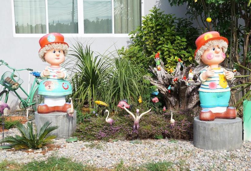 Thongpanchang Resort 10