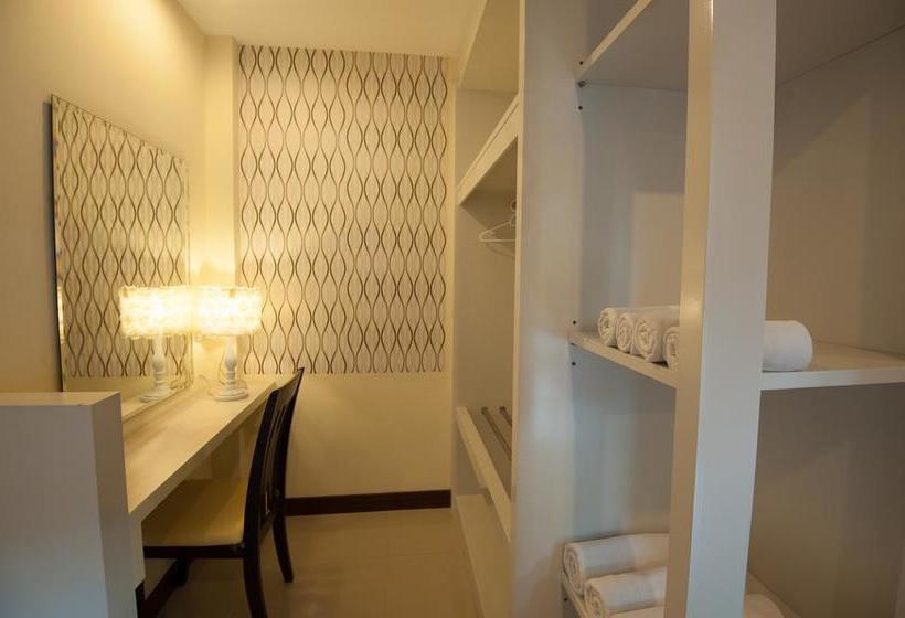 Bed and Breakfast The Cozy Nest Boutique Rooms 17