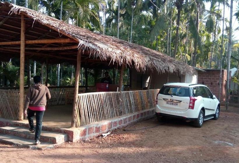 Resort The Lotous 12