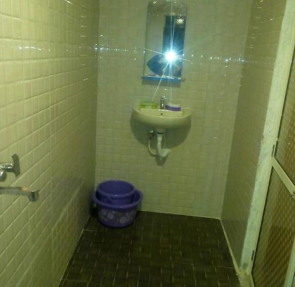 Resort The Lotous 13