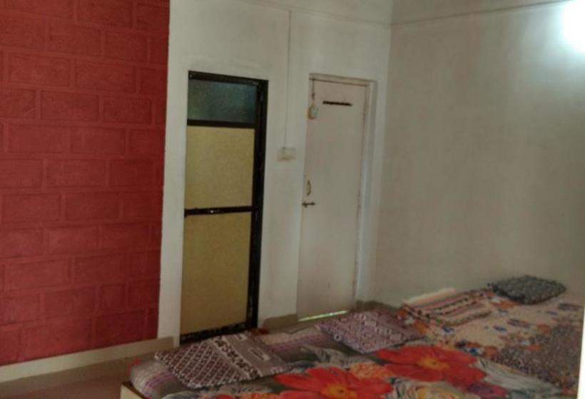 Tendulkar Beach Resort 10