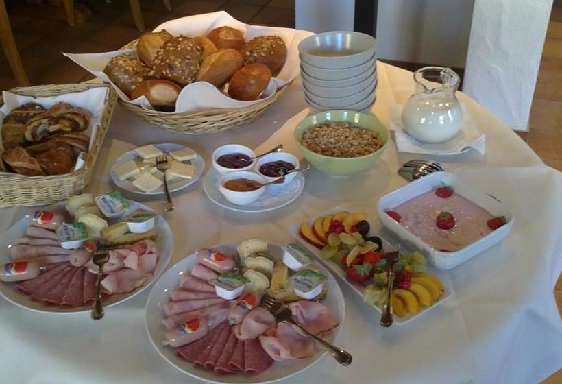 Hotel Ellenbergs Restaurant & 6