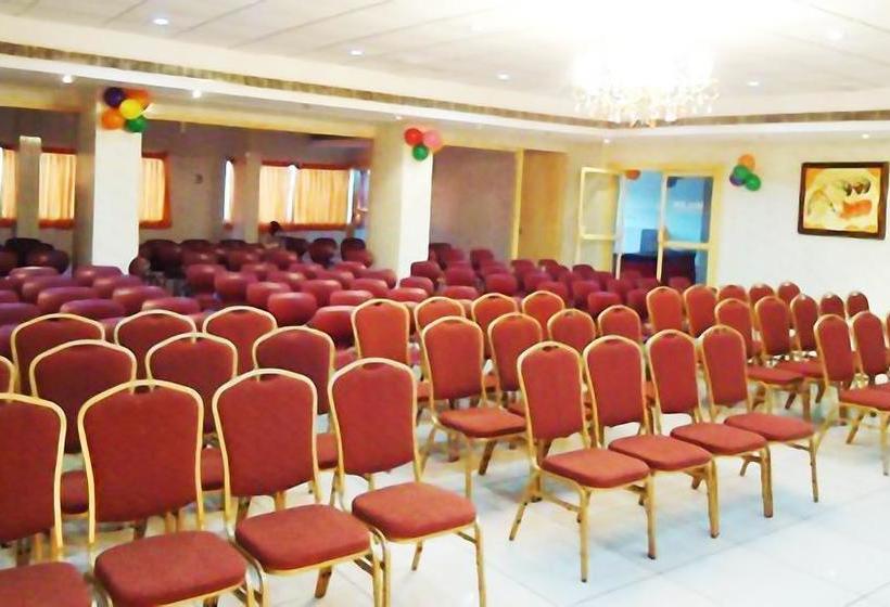 Hotel K & M International Business 12