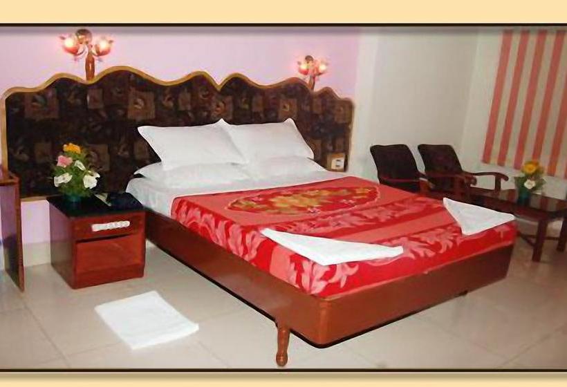 Hotel K & M International Business 6