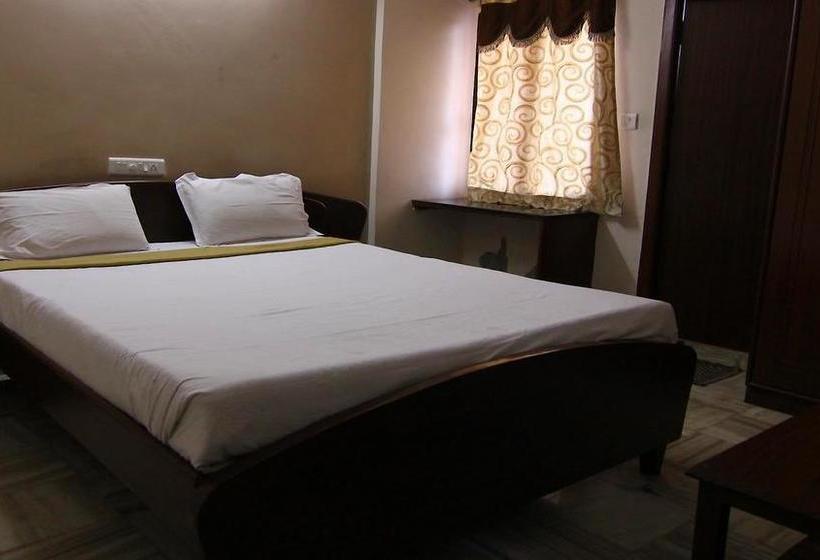 Hotel K & M International Business 8