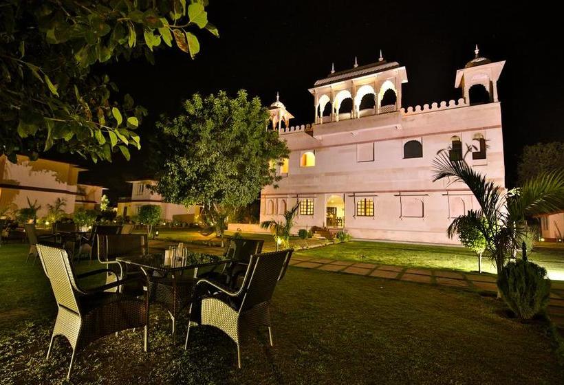 Resort The Shergarh 18