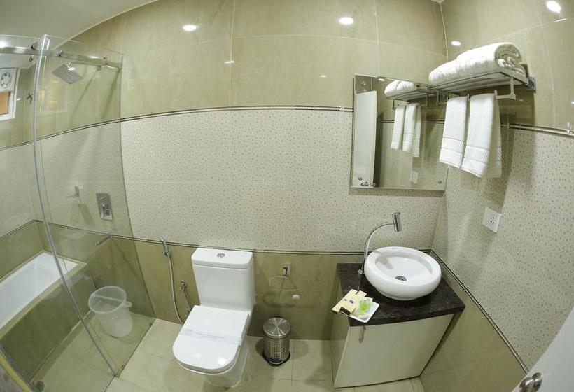 Hotel V Royal Park 12