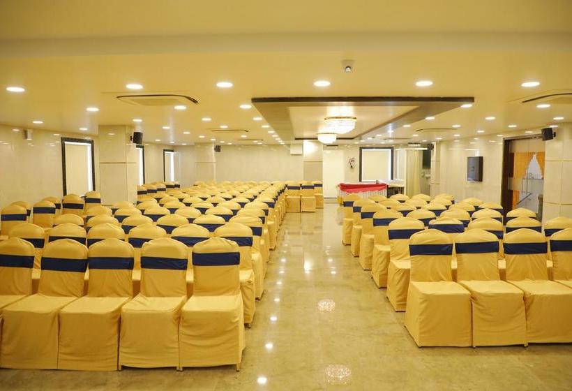 Hotel V Royal Park 14