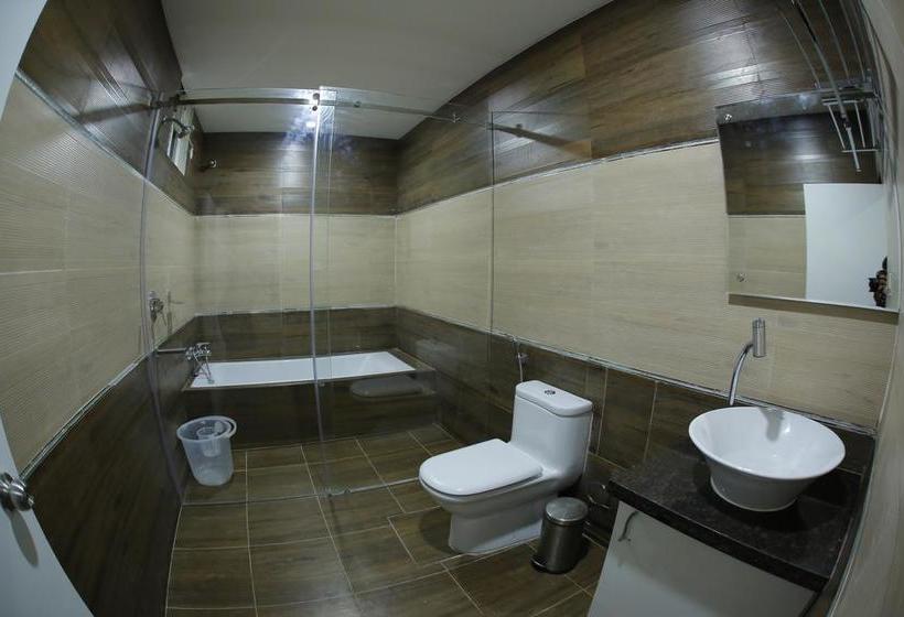 Hotel V Royal Park 15