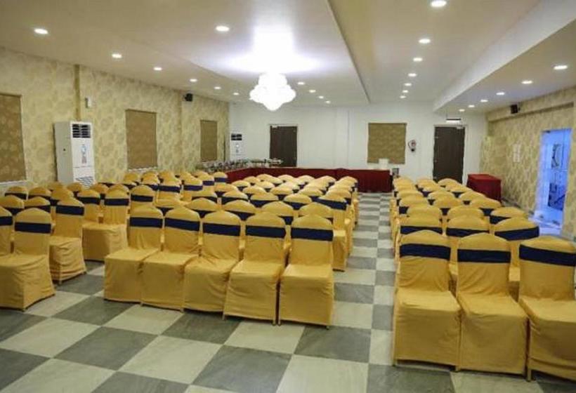 Hotel V Royal Park 3