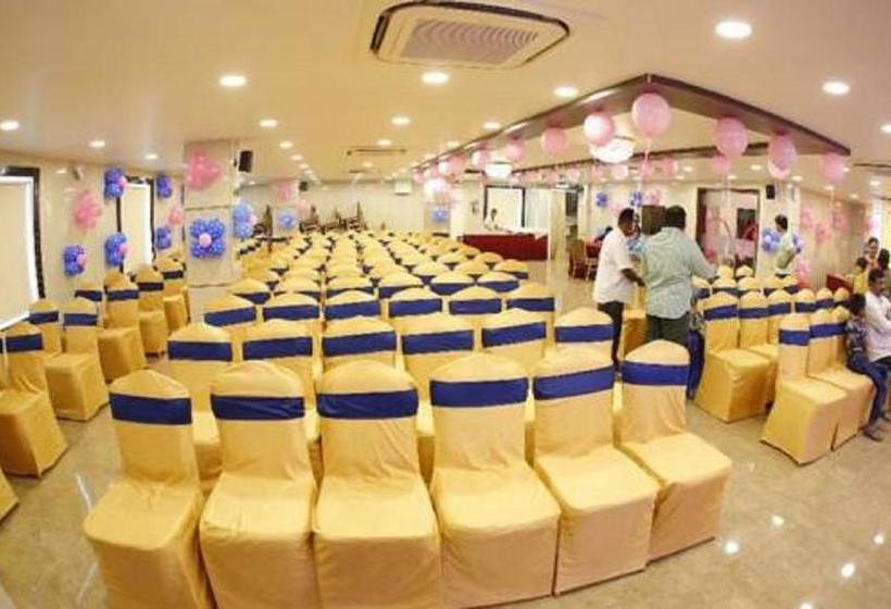 Hotel V Royal Park 5