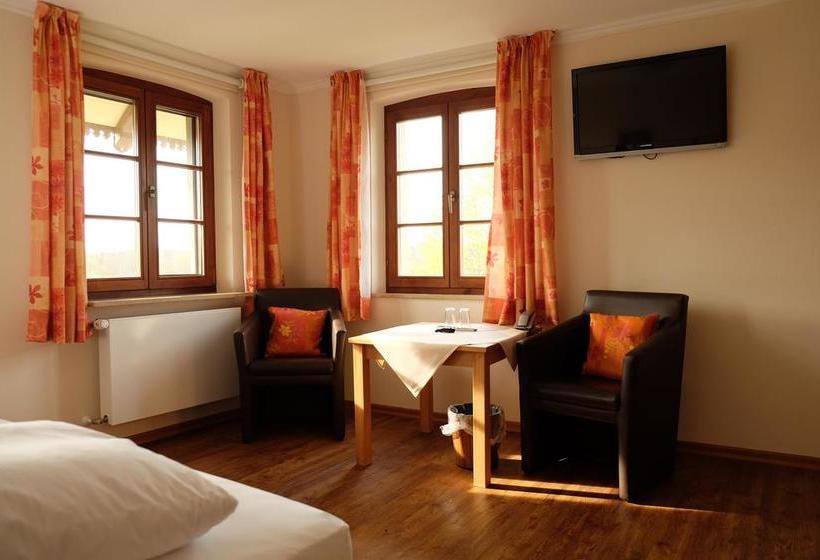 Hotel Landhaus Vier Jahreszeiten 3