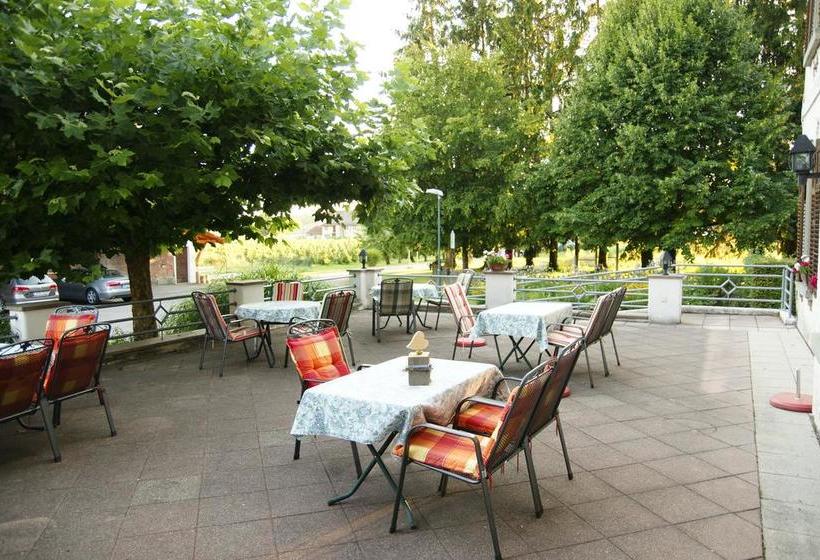 Hotel Landhaus Vier Jahreszeiten 4