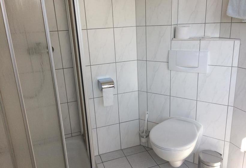 Schloßhotel Raatz 10