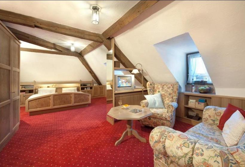 Hotel Gasthof Zum Weißen Lamm 5