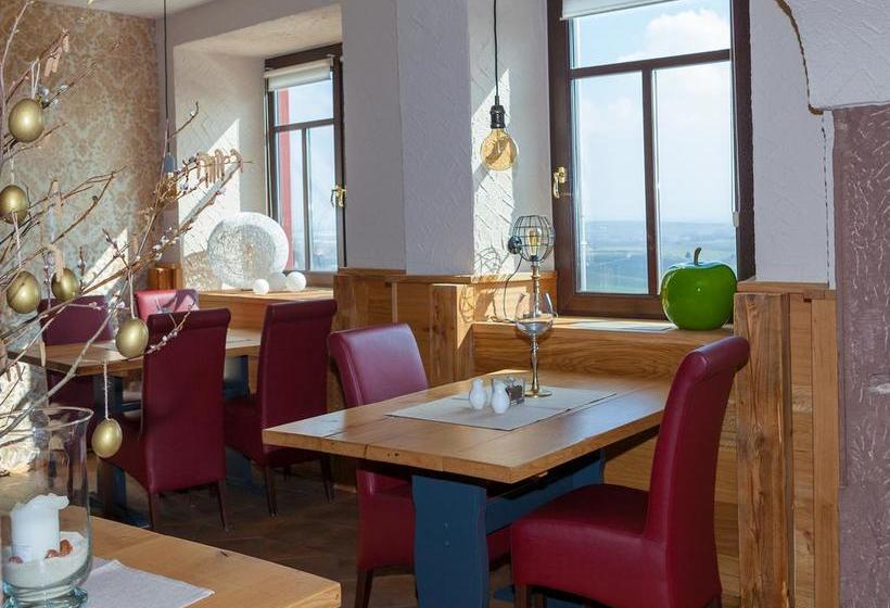 Hotel Restaurant Zum Burggraf 2