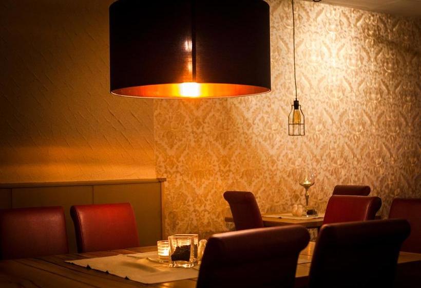 Hotel Restaurant Zum Burggraf 6