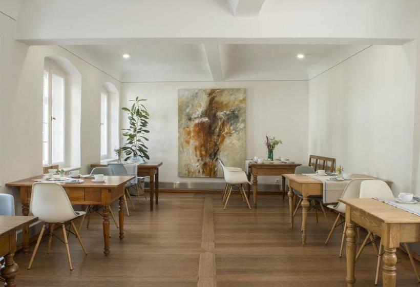 Hotel Villa Sommerach 7