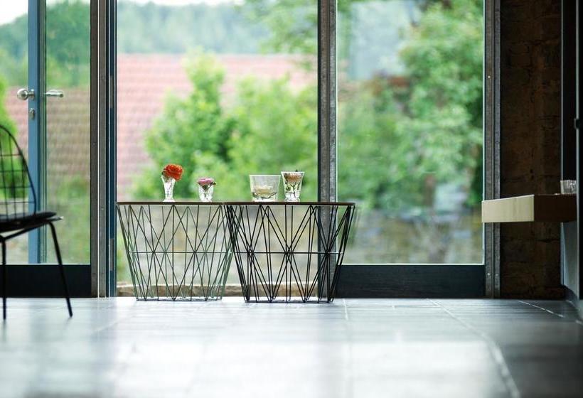 Hotel Villa Sommerach 9