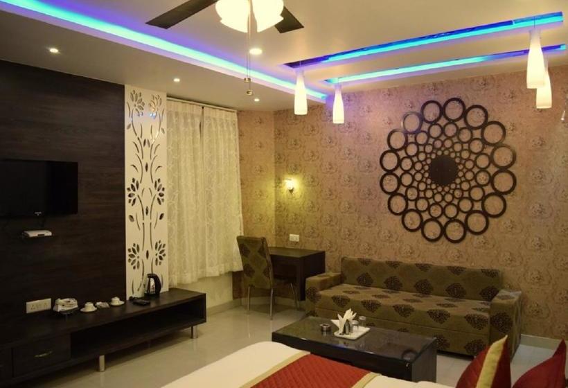Hotel Ashoka Residency 13