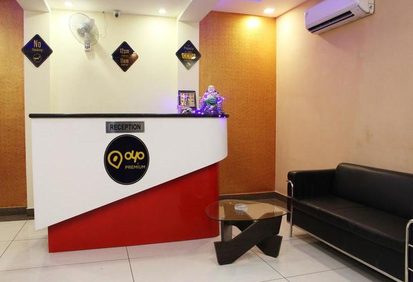 Hotel Oyo Premium Near Sheela Byepass 1