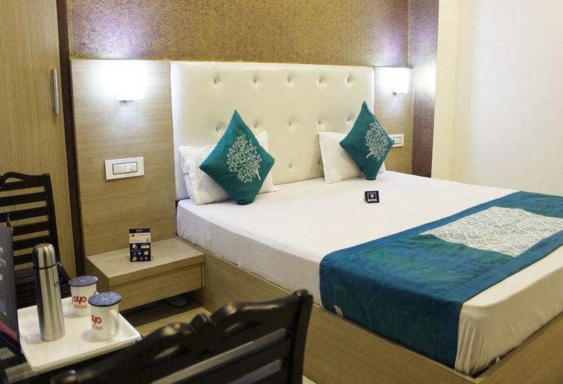 Hotel Oyo Premium Near Sheela Byepass 15