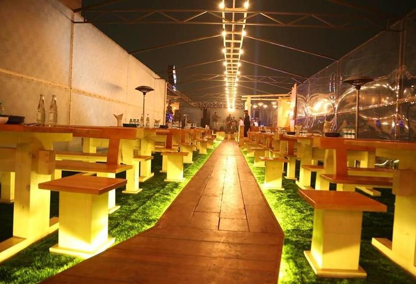 Hotel Black Panther 11