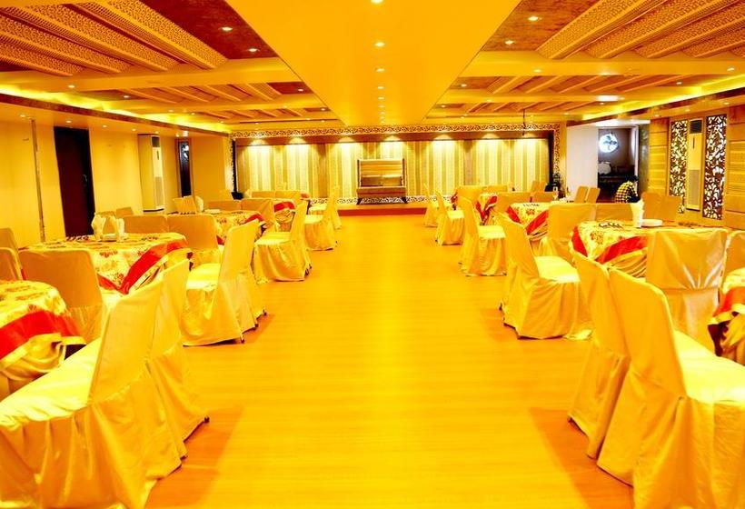 Hotel Black Panther 14