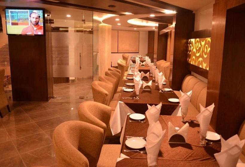 Hotel Prime Residency 10