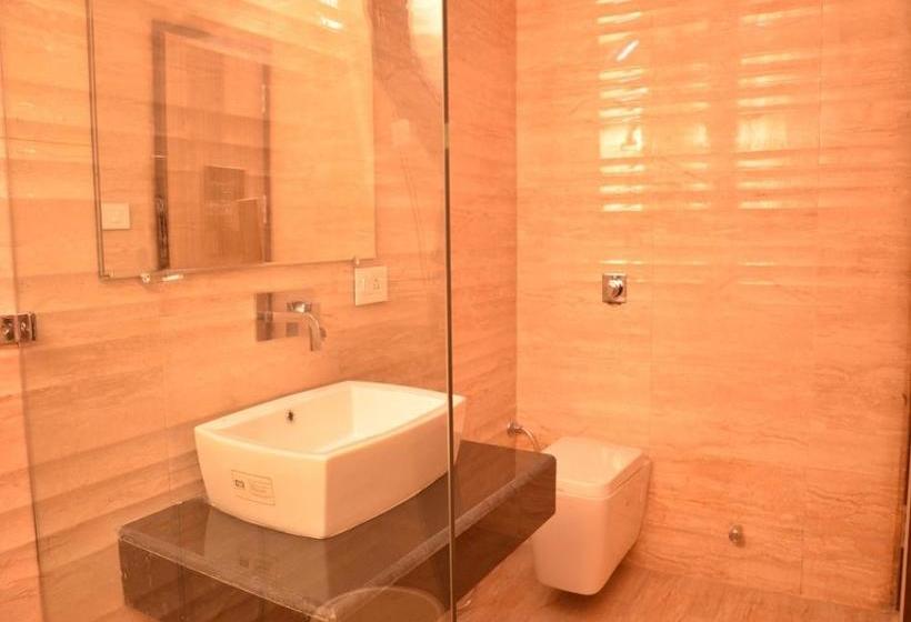 Hotel Prime Residency 17