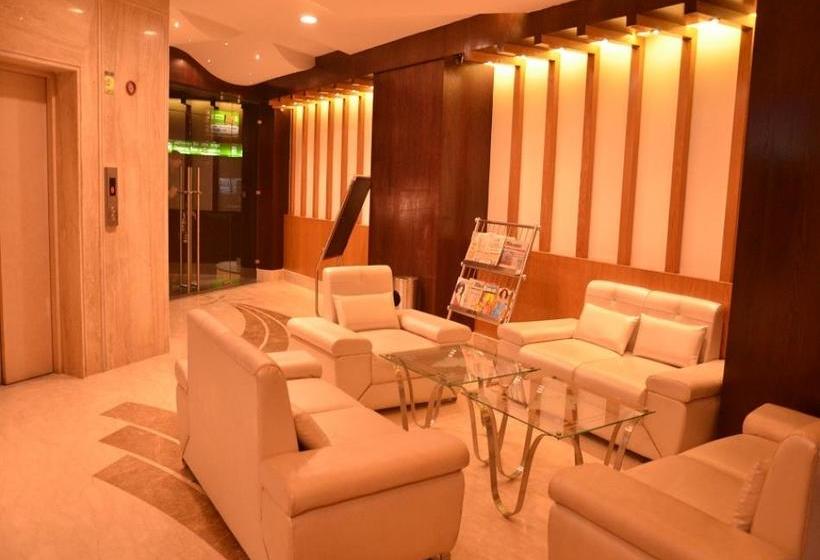 Hotel Prime Residency 4