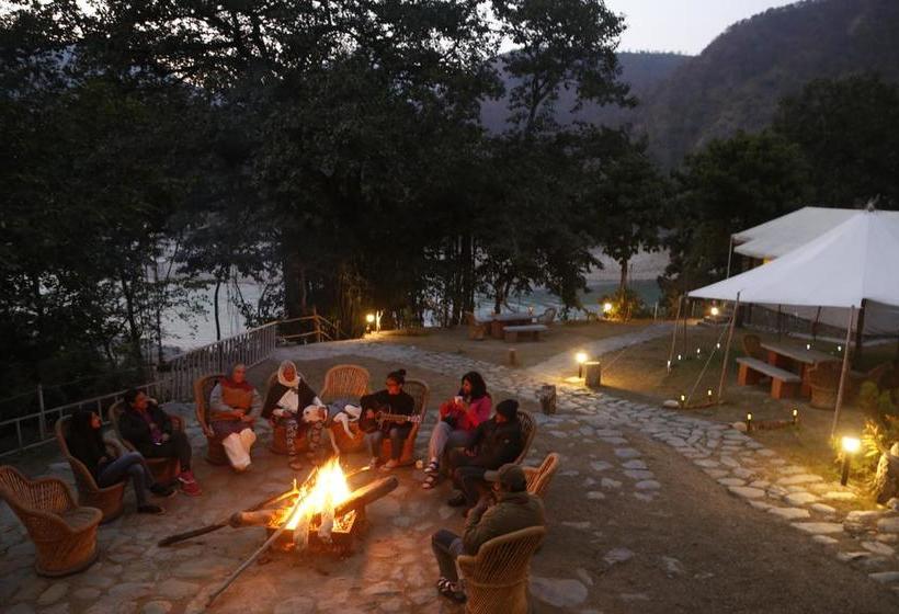 Resort Banyan By The Ganges 20